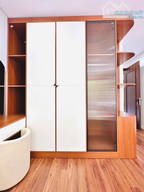 Víp Khâm Thiên oto tránh.38m.6 tầng thang máy.mt 3,6m.giá 18,8 tỷ. - 6