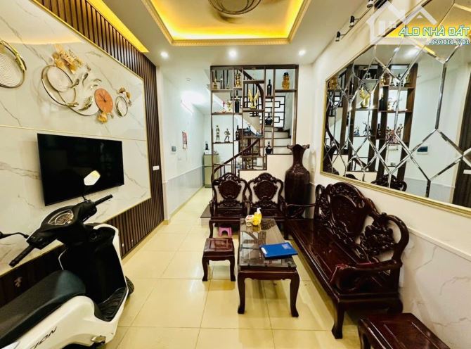bán nhà 445 Nguyễn Khang, ngõ thông kinh doanh, gần phố, tiện ích đỉnh cao, dân xây - 6