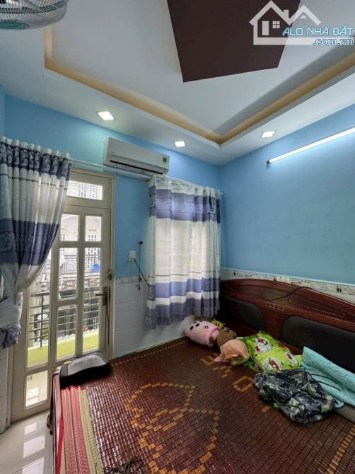 CHỈ 3.1 TỶ - CẠNH KHU TÊN LỬA - HẺM XE TẢI - 24M2 - 4 TẦNG MỚI - 7