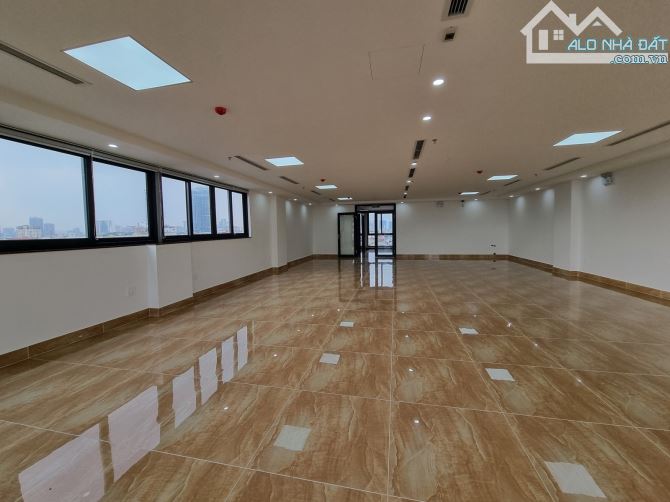 Bán Nhà 6 Tầng Mặt Tiền 9m, Chùa Láng, Đống Đa - Diện Tích 112m², Giá 115 tỷ, Đầu Tư Sinh - 7