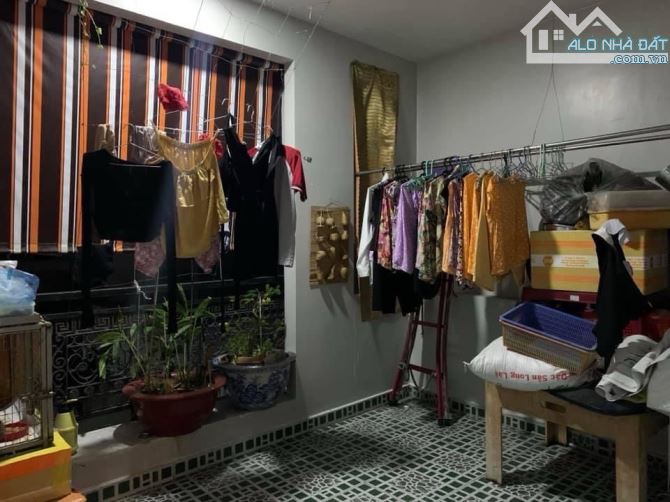 🔥🔥 NGANG LỚN 4,6M, CMT8, 4 TẦNG, 3 PHÒNG NGỦ, 5m RA HẺM OTO. GIÁ: 6 TỶ🔥🔥 - 7