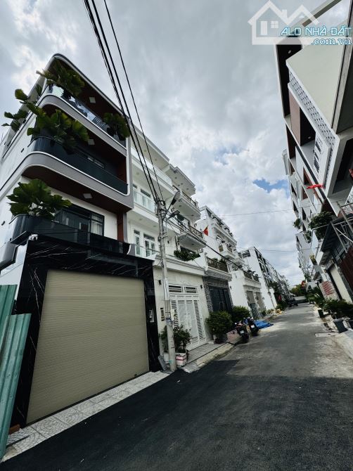 Biệt Thự Lô góc 160m2- 4 Tầng - Khu đường nhựa 8m đồng bộ, Giá 12Tỷ Hơn - 8
