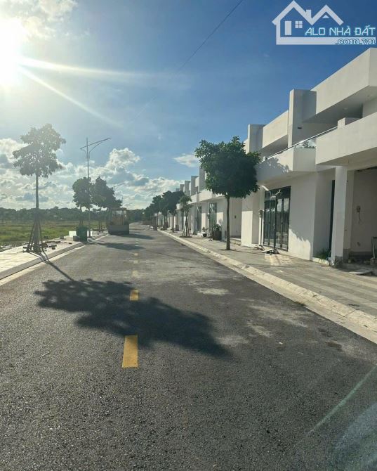 Bán đất nền mặt tiền đường Lã Xuân Oai Quận 9 - Cách Gametro chỉ 1km- Giá chỉ 30tr/m2 - 8
