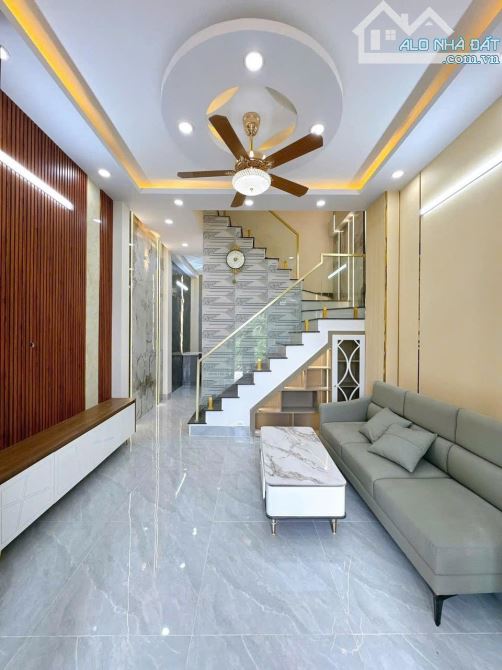 Bán nhà trệt 2 lầu mới đẹp trục chính 137 Hoàng Quốc Việt - 8