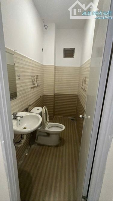 🚀 ĐẦU TƯ VÀNG – NHÀ 4 TẦNG KINH DOANH ĐỈNH CAO, DÒNG TIỀN 15 TRIỆU/THÁNG💥 - 8