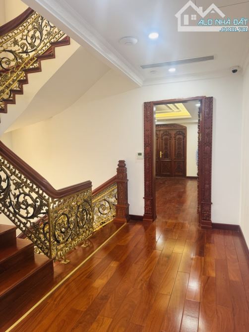👑 VILLA HOÀNG GIA CITYLAND RIVERSIDE – NGUYỄN THỊ THẬP – 5 LẦU – 92 TỶ – QUẬN 7 - 8