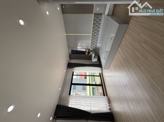 Bán nhà 40m2 xây 6 tầng thang máy tại đàm quang trung , Long Biên - 8