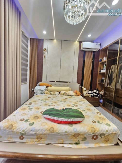 5Tỷ 🔥👉 NHÀ PHỐ HOÀN CÔNG, FULL NỘI THẤT KDC gần Ngã Tư Miếu Ông Cù, chợ Phú Phong - 9