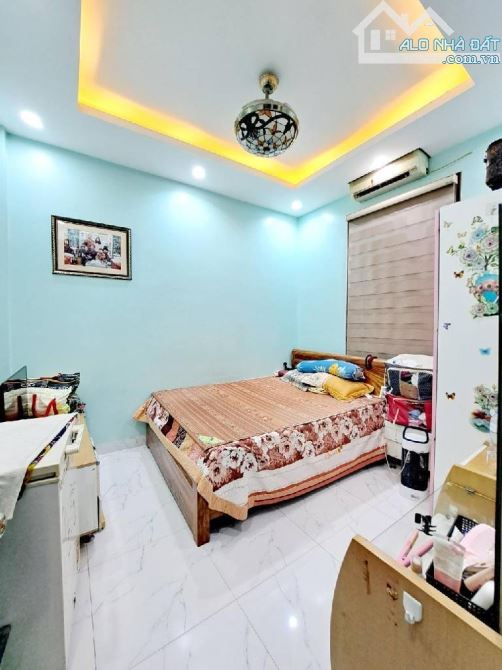 Nhà đẹp Đội Cấn , An ninh tốt , nhà đẹo ở luôn - 9