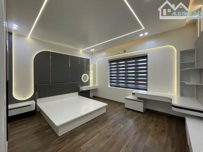 Nhà mặt đường xây mới độc lập có thang máy tại Lê Chân - 9
