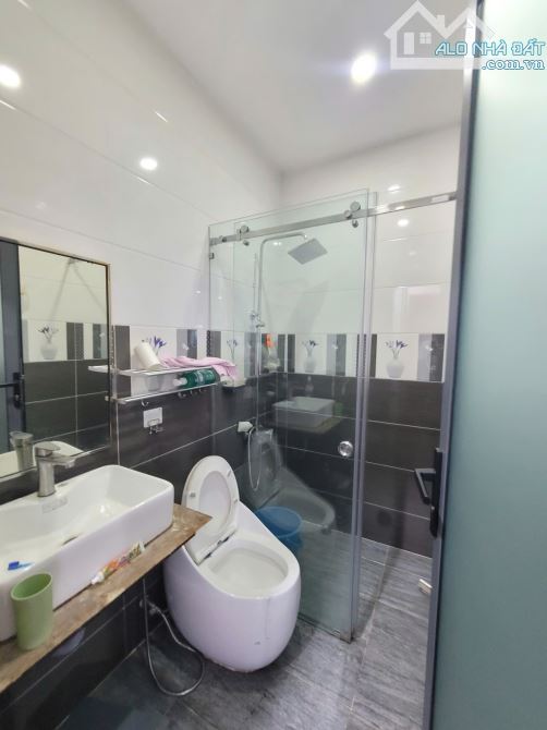 11Tỷ900__180m2 (10x18m) 🔥👉 Biệt Thự Hoàn Công KDC Việt Sing__ra Ngã 6 An Phú chỉ 500m - 9