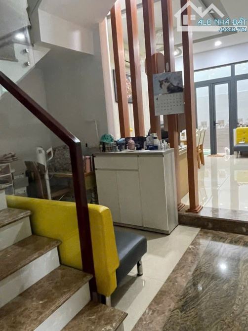 BIỆT THỰ Sân Vườn 4 tầng,đường 10m đường LÊ ĐỨC THỌ phường 15, Q GÒ VẤP , DT 146m2 💵 17tỷ - 9