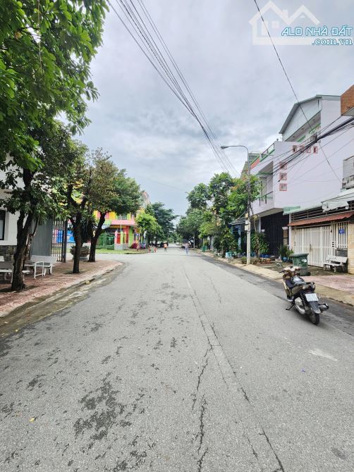 4.2 tỷ / Bán nhà 1 trệt 1 hoàn công KDC Thạnh Bình, gần Quốc Lộ 13, An Thạnh Thuận An - 9