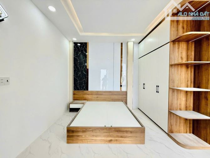 Biệt Thự 3 Mặt Hẻm, Ngang 8m, Nguyễn Ảnh Thủ , Quận 12, HXT Thông, 8x14m, Nhỉnh 6 tỷ - 9