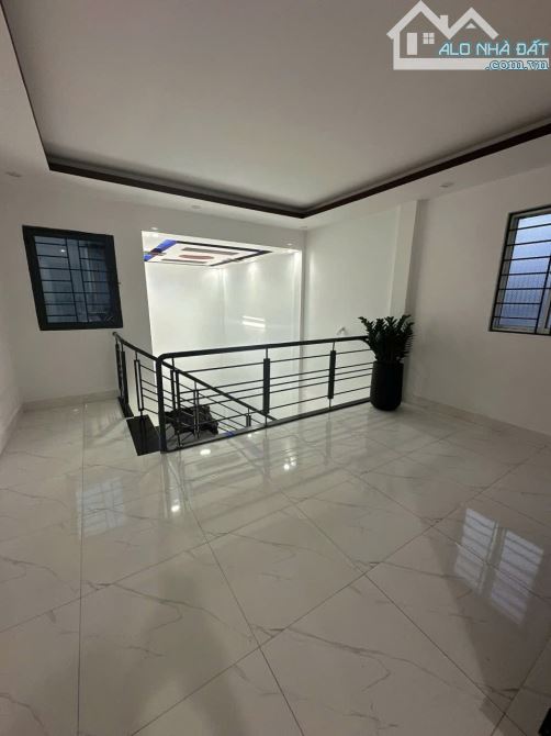 📌📌📌LÀM VIỆC TRỰC TIẾP GIÁ TỐT !!! Bán Nhà 2 Tầng Kiệt 3m Âu Cơ - 9