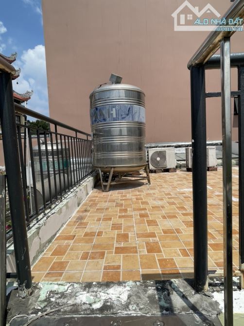 Bán nhà 4 tầng BTCT đường Sư Vạn Hạnh phường 3 quận 10 - 9