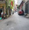 Bán nhà 103m2 ngõ thông ô tô qua vào nhà phố Ngọc Hồi