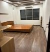 Cho thuê nhà ngõ Hào Nam 55m2 x 5 tầng NT cơ bản giá chỉ 20tr/tháng