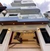 BÁN NHÀ GIA QUẤT 5 Tầng mặt tiền 5.1m diện tích 50m2