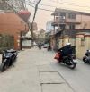 Bán đất Hoàng Hoa Thám quận Ba Đình 172m2 MT8.2m-Ngõ Thông Ô Tô Tránh Xây Toà Cực Đẹp