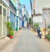 Bán nhà đường số 102 , TNP. A, Quận 9. - DT : 4.3 x 19m ( nở hậu 4.5m ) = 82.2
