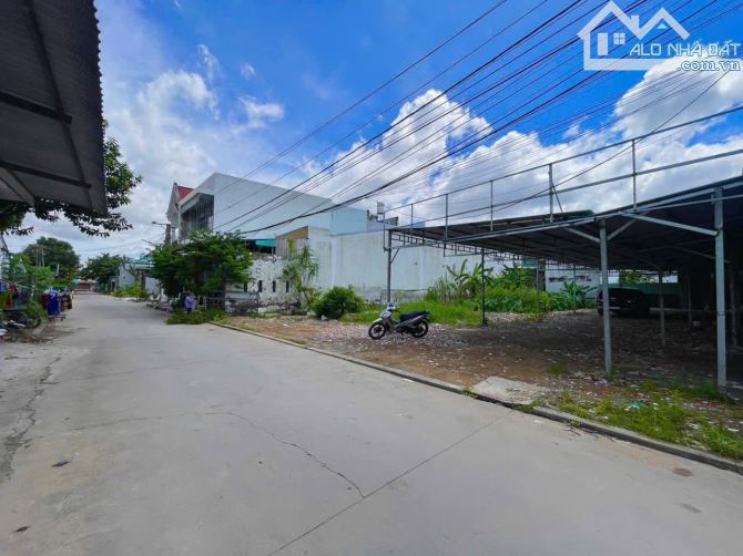 Nền rộng trục chính - KDC 7-13 (Thành Công Cũ) - 1