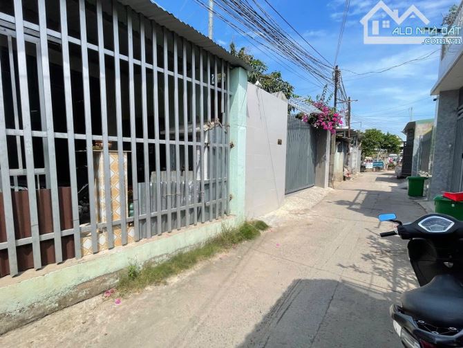 Cần bán lô đất tại Bến Gỗ - P. Long Hưng mới ( An Hoà cũ )