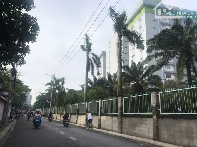 SIÊU PHẨM CHO ĐẠI GIA. NGANG 20m BỀ THẾ. VỊ TRÍ VÍP KẾ PHẦN MỀM QUANG TRUNG, SHR
