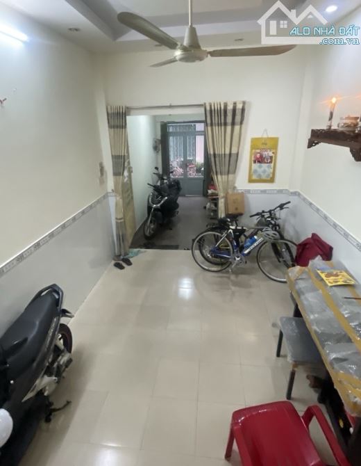 NGAY PHAN XÍCH LONG 4 Tầng 4PN 51m2 P7 Phú Nhuận, giá 6.8 ty
