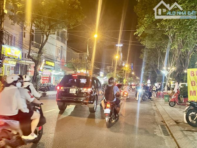 SẬP HẦM! SIÊU MẶT PHỐ KINH DOANH Đ. NÚI THÀNH – 75M2, NGANG 5.2M, NỞ HẬU 6M – NHỈNH 10 TỶ