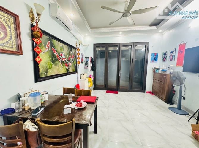 Bán nhà Lê Quang Đạo, Đẹp, Ở ngay, DT34m2x4 tầng, MT 4,1m, giá Nhỉnh 7 tỷ