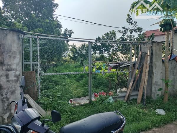 chủ gửi bán 454m2 giáp KCN nhuận trạch, làm nhà vườn kho xưởng giá chỉ hơn 3 tỷ