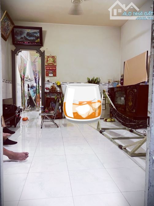 NHÀ ĐẸP (5x19), HẺM OTO TRÁNH,LÊ VĂN LƯƠNG, NHƠN ĐỨC, CHỈ 4,2 TỈ