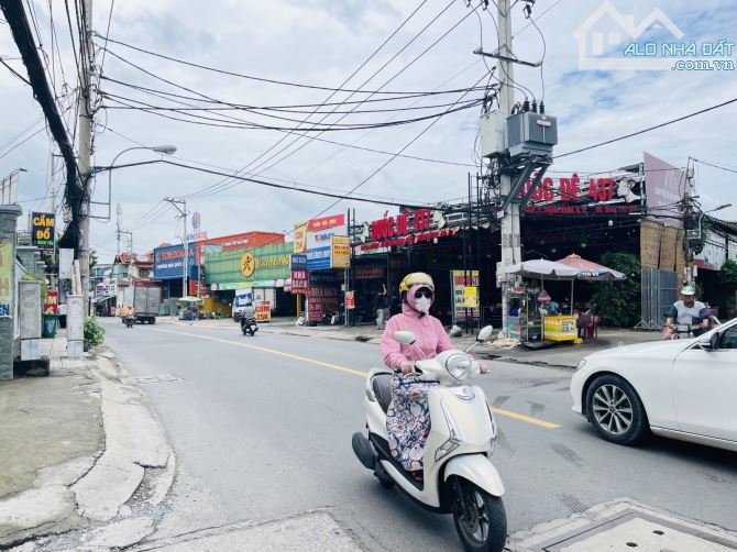 BÁN NHÀ C4 - 94 M2 - ( 5  x 18m ) -  THẠNH LỘC  - QUÂN 12.  GIÁ CHỈ  :  5,5 TỶ TL TỐT.