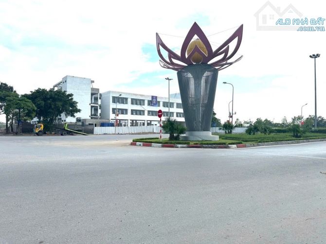 BÁ.N ĐẤT TẶNG NHÀ C4 – ĐÔNG ANH – HÀ NỘI