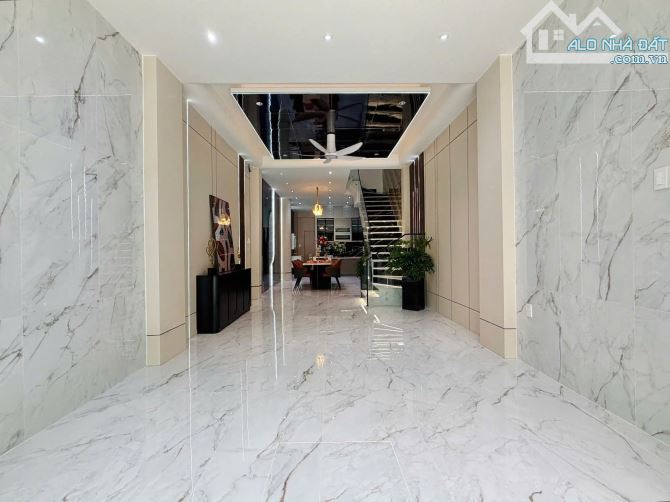 HXH-DIỆN TÍCH KHỦNG – 78m2, D.NGUYỄN  VĂN KHỐI, NGAY CV LÀNG HOA, TRỆT 3 LẦU. CHỈ 10.4 TỶ