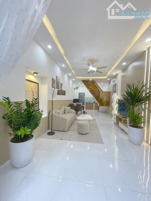 "🏡 Bán nhà 2 tầng đầu kiệt Hùng Vương – Thạc Gián, Thanh Khê