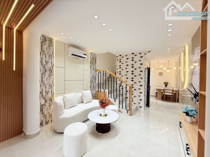 💥  HẺM XE HƠI LÊ VĂN DUYỆT - NHÀ MỚI 2 TẦNG - 2 PN 2 WC- FULL NỘI THẤT - 2 MẶT THOÁNG – G