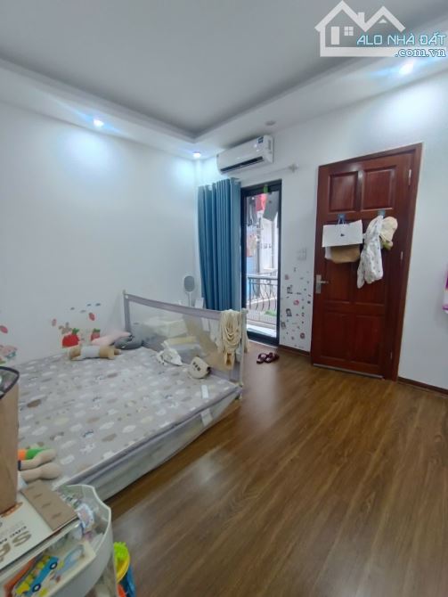 BÁN NHÀ ĐƯỜNG BÙI XƯƠNG TRẠCH, THANH XUÂN, NHÀ ĐẸP, Ô TÔ GẦN NHÀ
