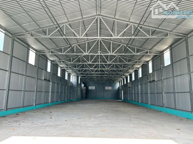 Kho Xưởng 306,8m2, có 200m2 thổ, SHR, Thái Mỹ, Giá Chỉ 900tr.