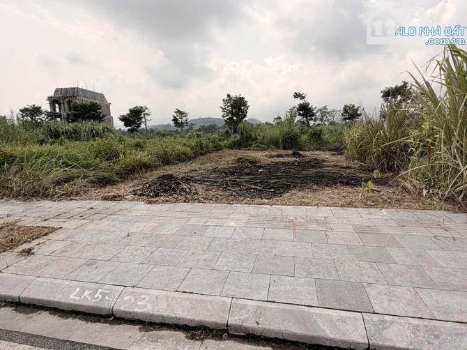Bán 84,9m2 River View, Lương Sơn, Phú Thọ, giá 2,x tỷ. Cách bến xe Yên Nghĩa 20km