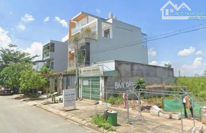 Bán nhà cấp 4 xây móng băng kiên cố mặt tiền 40m đường 512/14 đường Nguyễn Văn Tạo, Nhà Bè