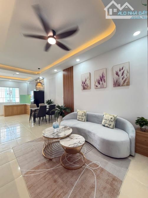 Căn hộ ct5 vđt đẹp giá cực rẻ . chủ 2 tỷ 275