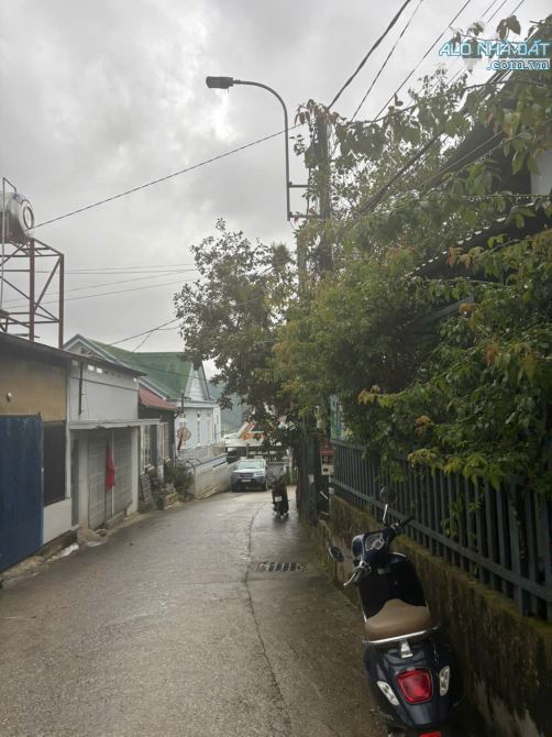 Nhà của " Tổng Tài " View Hoàng Hoa Thám tuyệt đối nghĩ dưỡng Đà Lạt