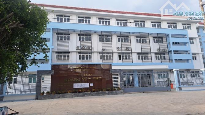 Bán đất xây CHDV Đ số 6 Bình Tân hẻm xe hơi 1sẹc 20m ra mặt tiền 180m2 Nhỉnh 7 tỷ