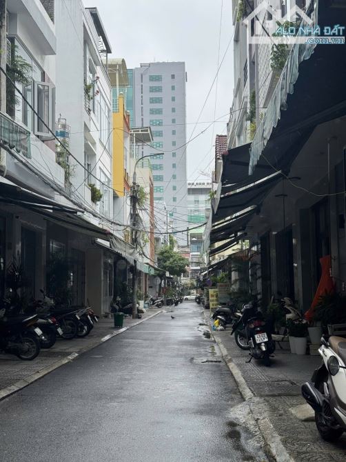 CHỦ ĐỊNH CƯ MỸ – THÁNG 9 HẠ GẤP 500 TRIỆU – BÁN NHANH TÒA CĂN HỘ 5 TẦNG THANG MÁY