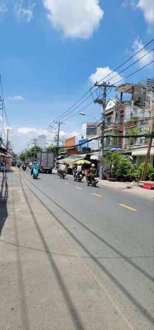 Mặt tiền kinh doanh sầm uất đường Mã Lò, 4x26m, đang cho thuê, giá 9,9 tỷ