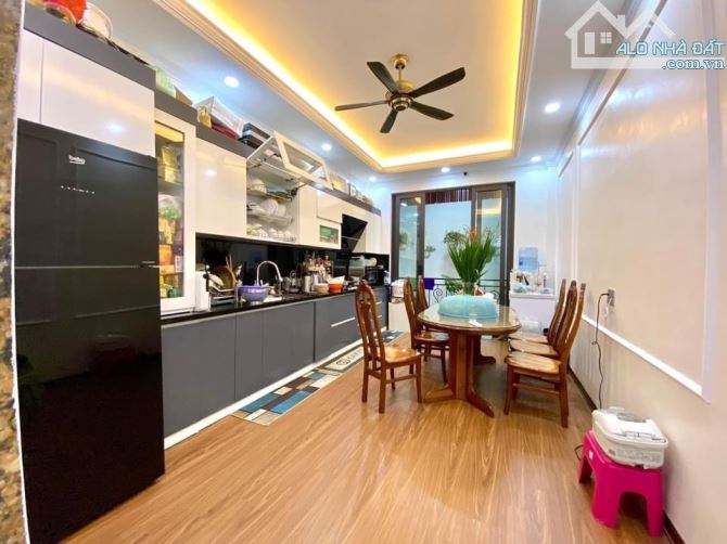 NHÀ RỘNG 75M2 TẠ QUANG BỬU - BÁCH KHOA - HAI BÀ TRƯNG