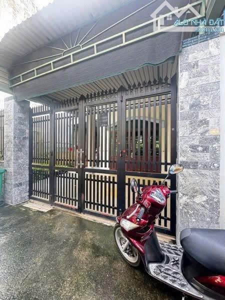 🏠BÁN GẤP NHÀ CẤP 4 SỔ RIÊNG Ở TÂN HIỆP DT 100m2 GIÁ 690 TRIỆU🏠