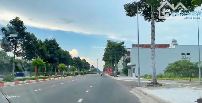 Ưu đãi, chiết khấu! đất vị trí đẹp cách sân bay Long Thành 5km-Sổ sẵn chỉ với 900 triệu